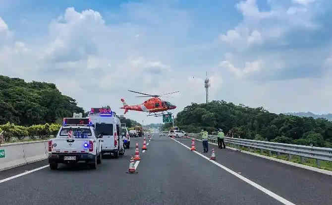 阳高高速公路汽车救援案例